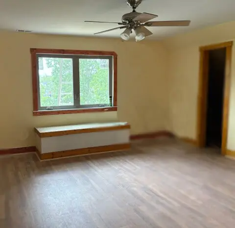 Tour - Master Bedroom